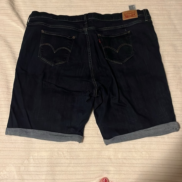 Women’s Classic Bermuda shorts Size 22w - Picture 2 of 2